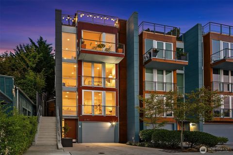 Photo of 2840 Fairview Avenue E, Seattle, WA 98102 (MLS # 2436650)