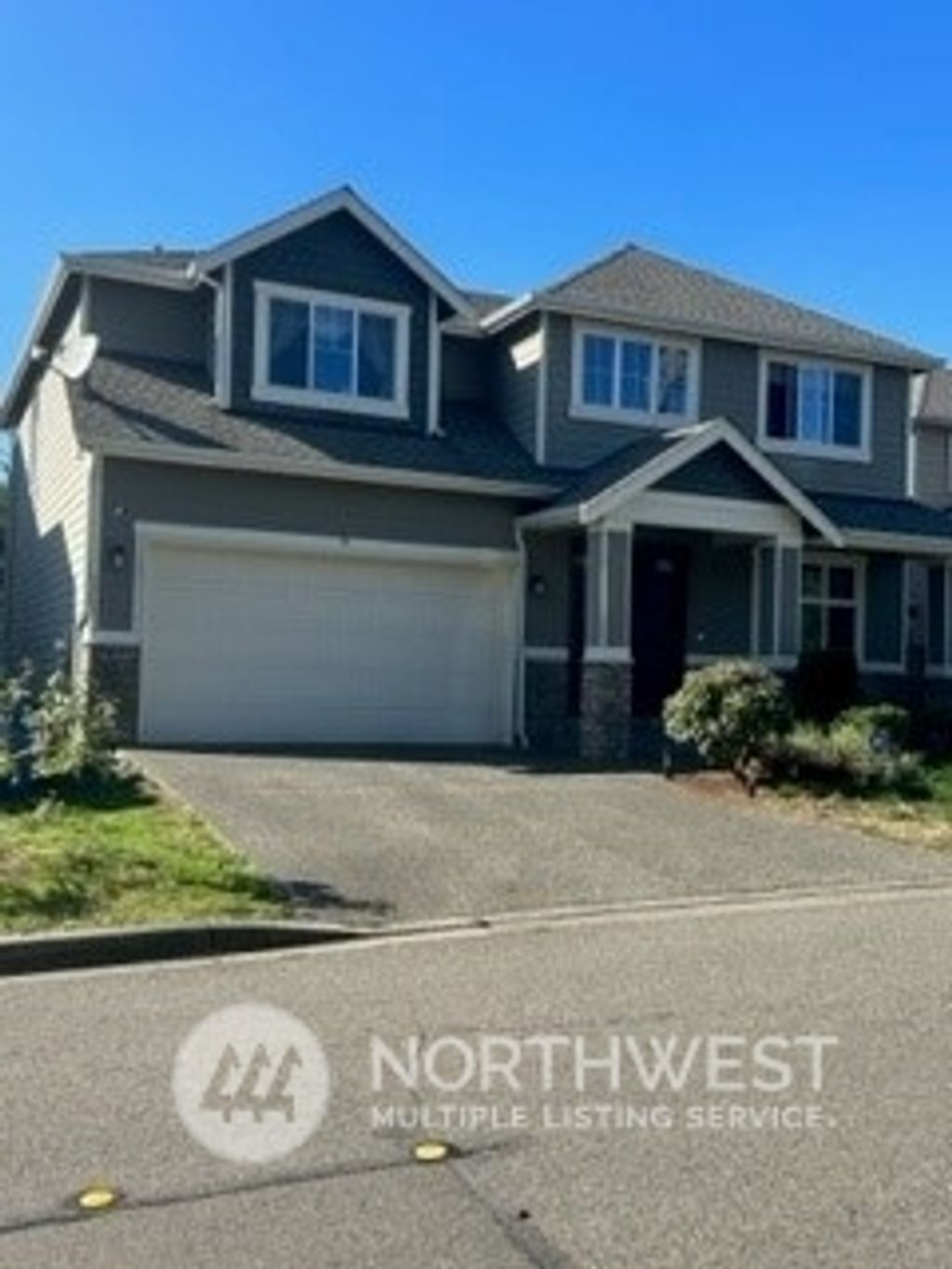 Photo of 3515 Cedar Avenue S, Renton, WA 98055 (MLS # 2169670)