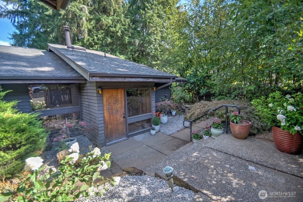 Photo of 5016 Brassfield Road SE, Olympia, WA 98501 (MLS # 2576856)