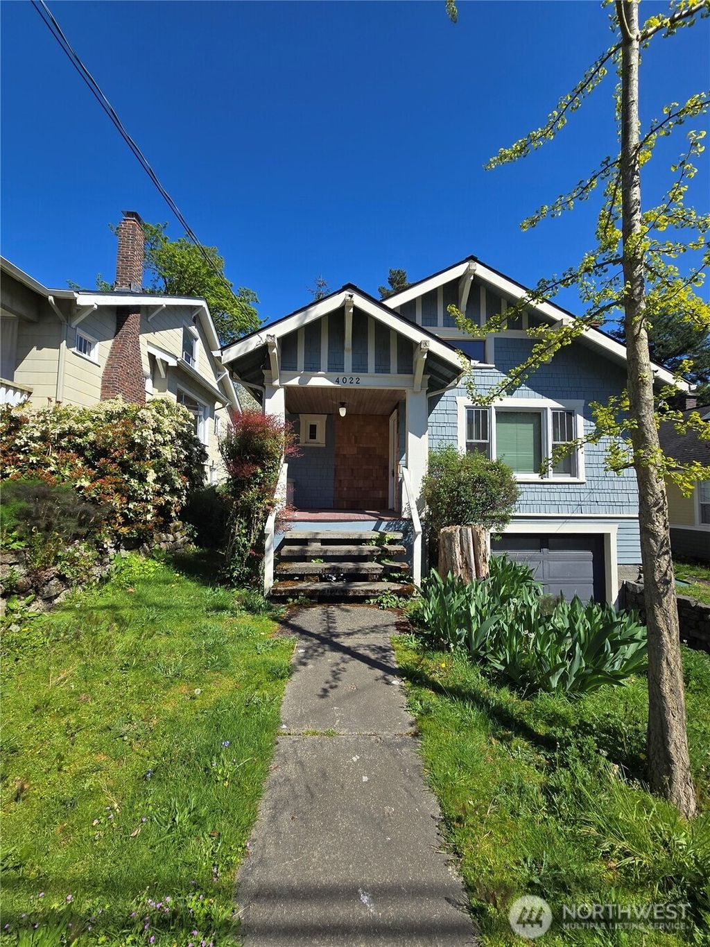 Photo of 4022 Dayton Avenue N, Seattle, WA 98103 (MLS # 2363267)