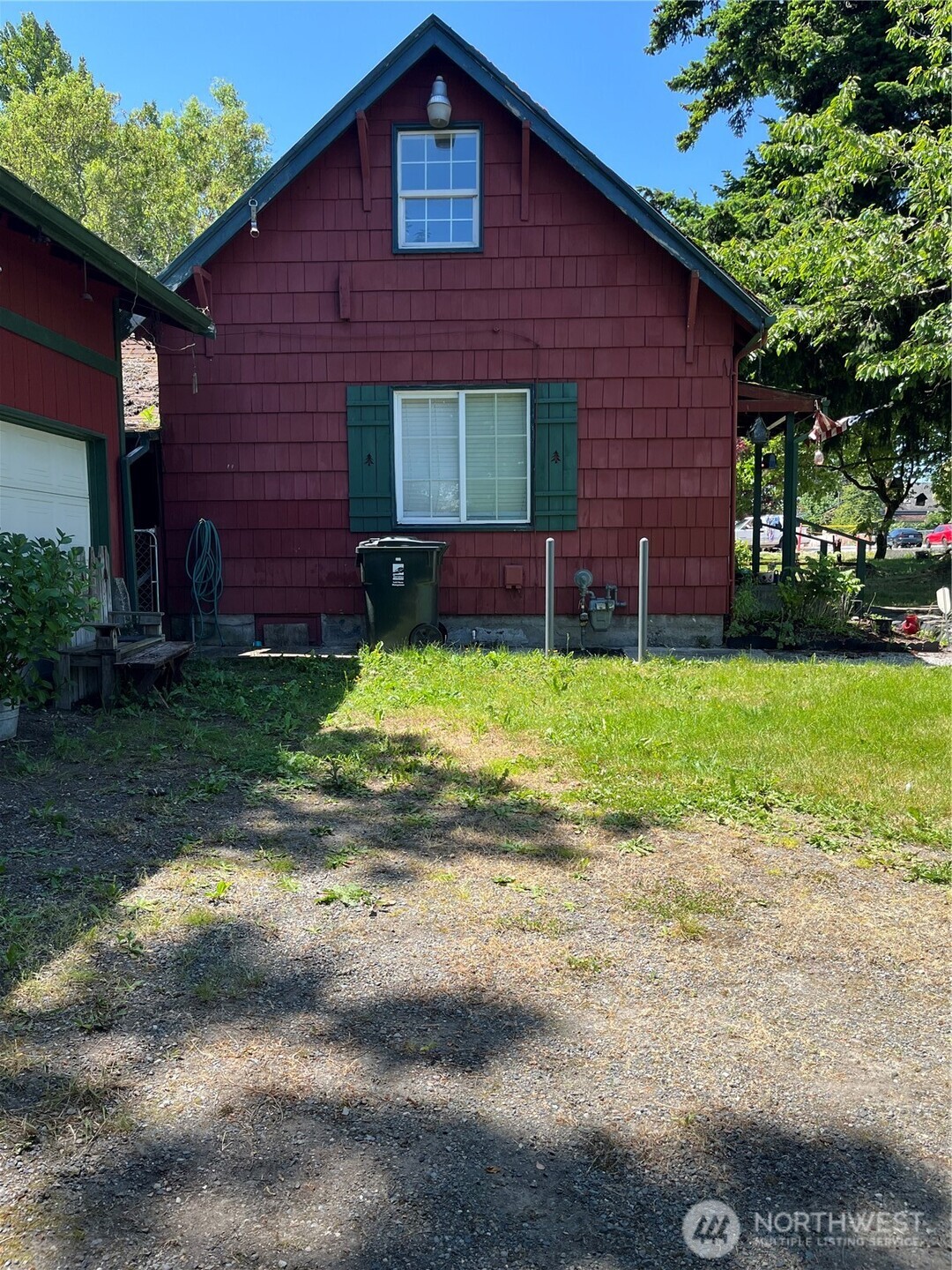 1130 E 64th Street