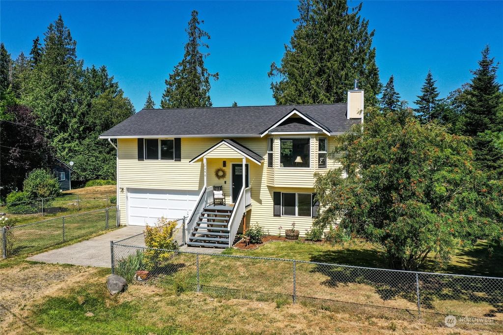 Photo of 12450 NE Douglas Drive, Kingston, WA 98346 (MLS # 2265375)