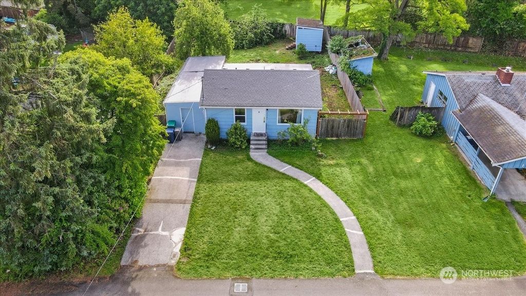 Photo of 14501 40th Avenue W, Lynnwood, WA 98087 (MLS # 2248222)