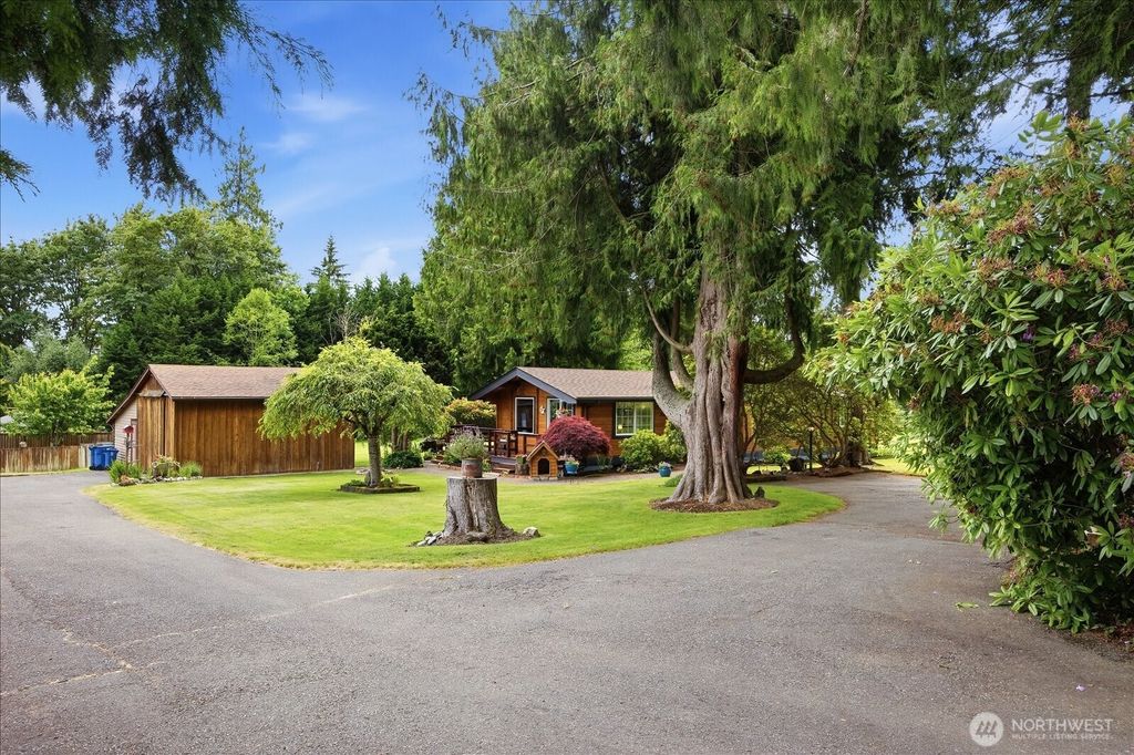Photo of 20916 Brown Road, Monroe, WA 98272 (MLS # 2537069)