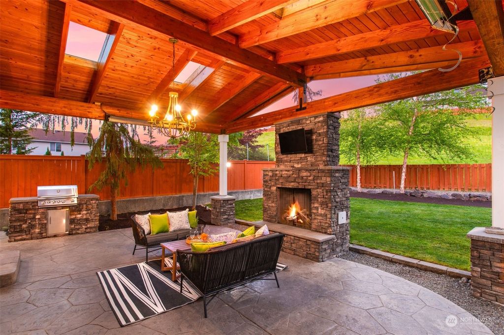 Photo of 6932 129th Street SE, Snohomish, WA 98296 (MLS # 2241167)