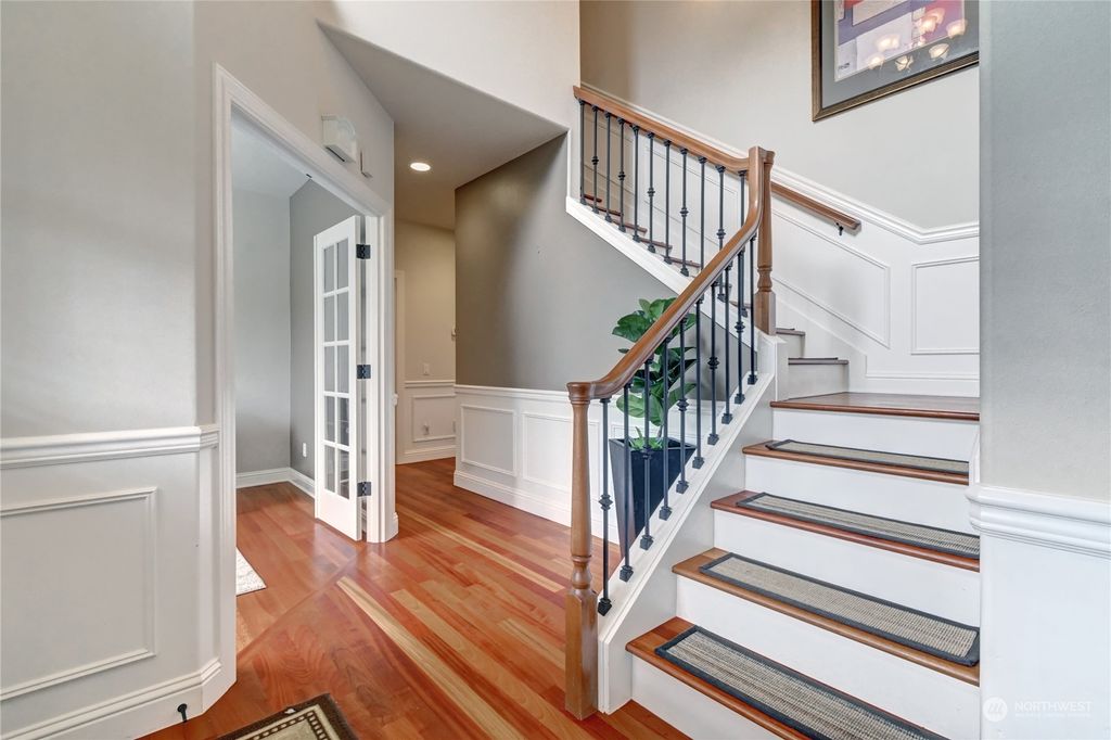 Photo of 16521 124th Avenue NE, Bothell, WA 98011 (MLS # 2239094)