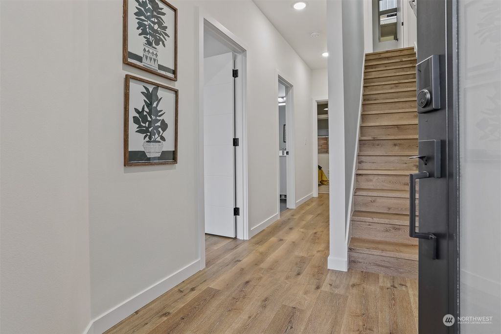 Photo of 12309 15th Avenue NE #C, Seattle, WA 98125 (MLS # 2039760)