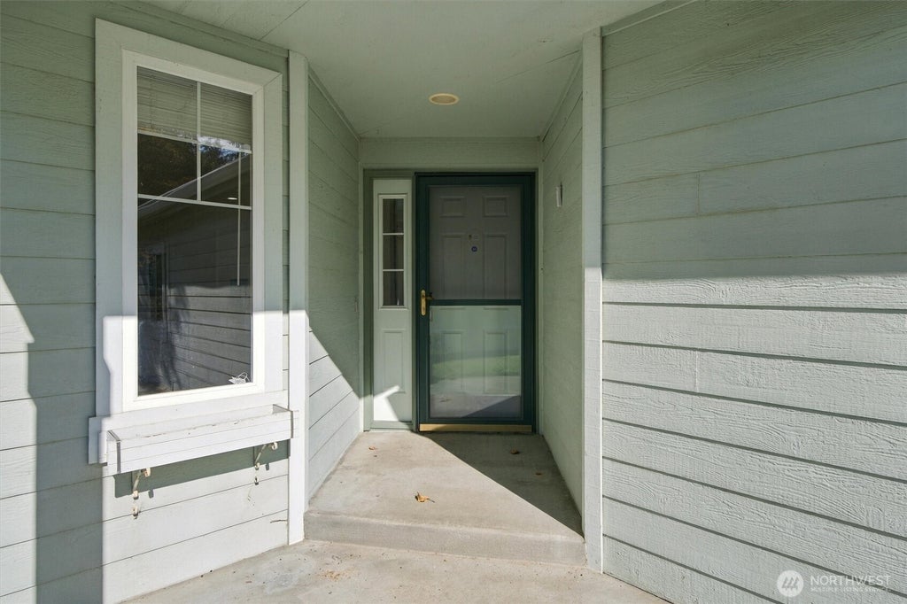 Photo of 130 85th Avenue SE, Lake Stevens, WA 98258 (MLS # 2591086)