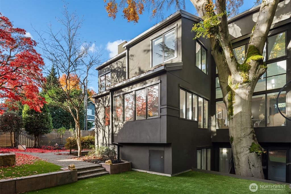 Photo of 1615 39th Avenue E, Seattle, WA 98112 (MLS # 2448686)