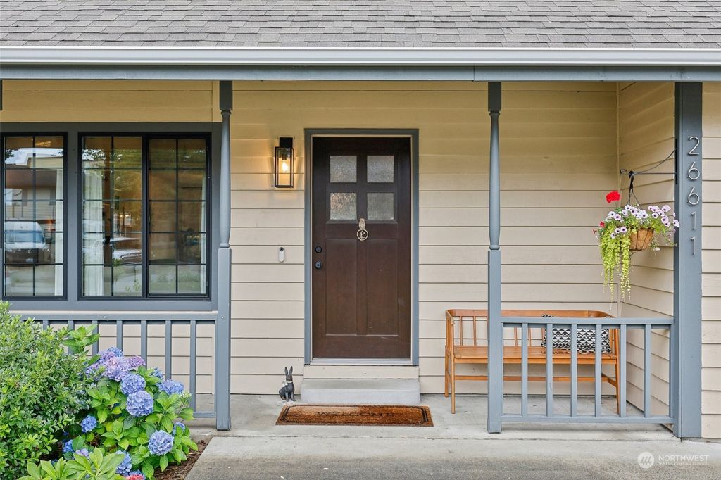 Photo of 26611 135th Avenue SE, Kent, WA 98042 (MLS # 2270574)