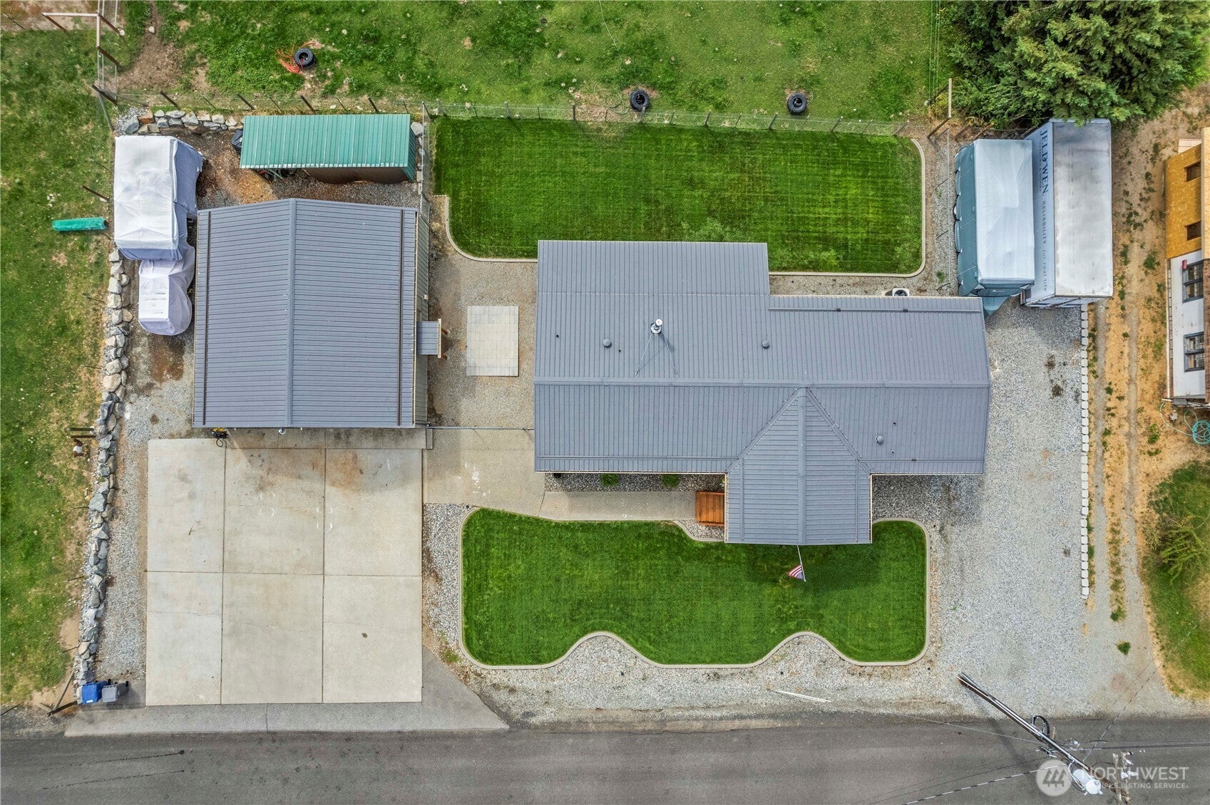 1707 Lower Monitor Road