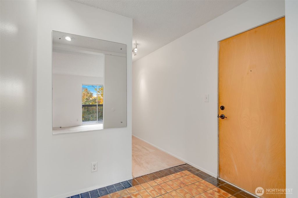 Photo of 1425 S Puget Drive #B3, Renton, WA 98055 (MLS # 2450851)