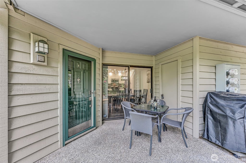 Photo of 1336 Bellevue Way NE #3, Bellevue, WA 98004 (MLS # 2533246)