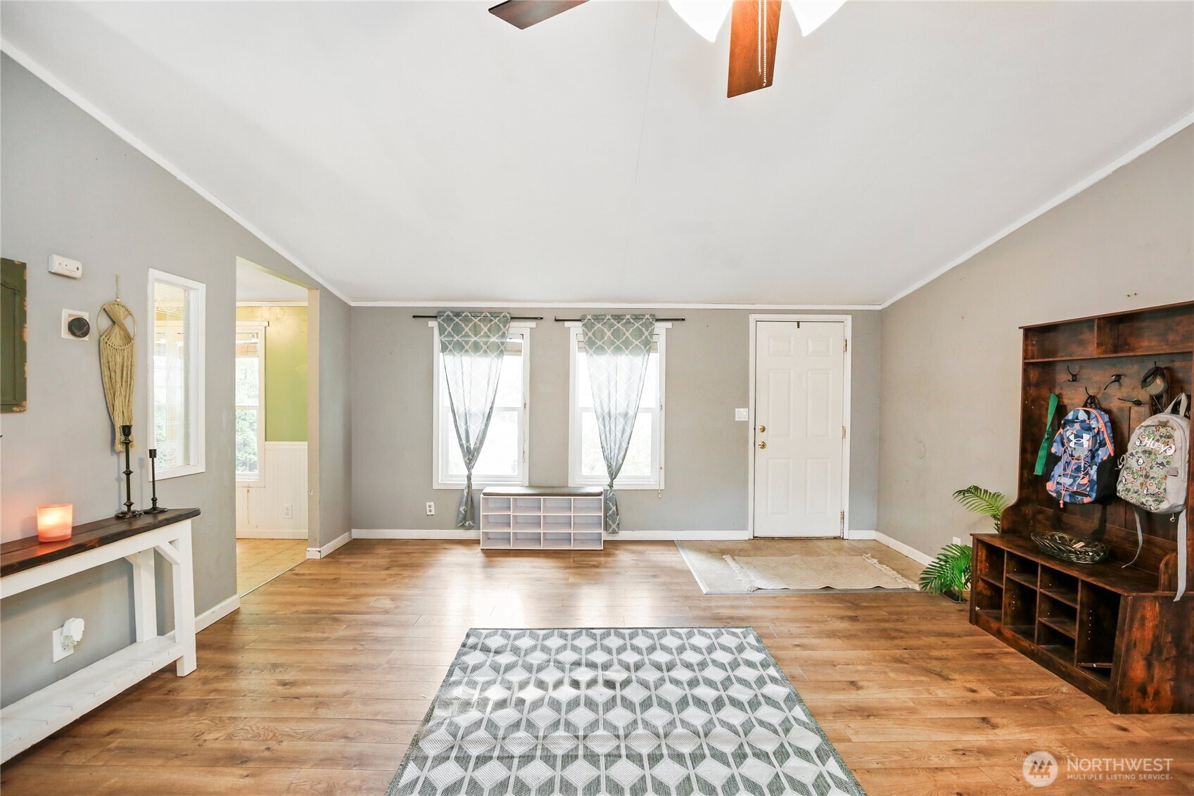 70 NE Pegleg Court
