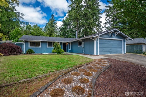 Photo of 6813 162nd Street Ct E, Puyallup, WA 98375 (MLS # 2536861)