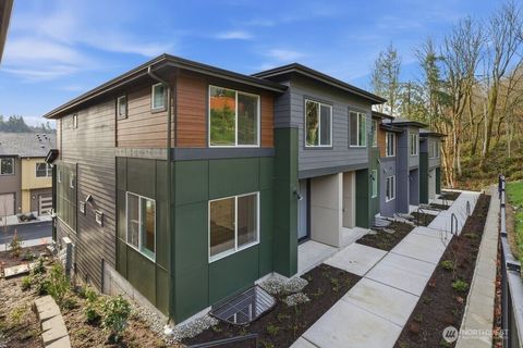 13210 NE 127th Way E Kirkland WA 98034