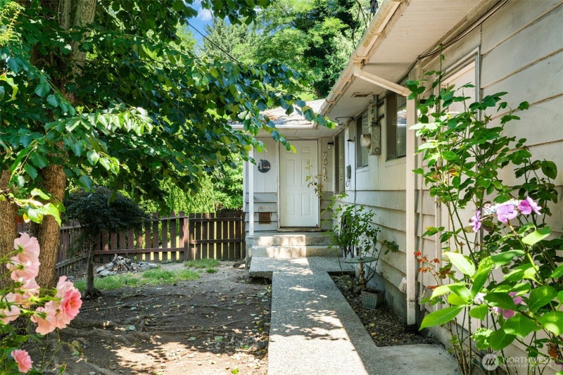 7218 NE 155th Street