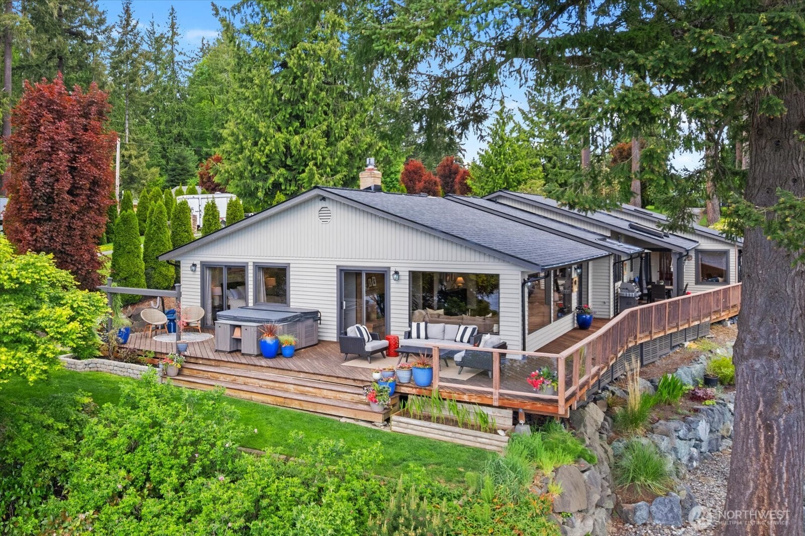 15208 West Lake Goodwin Road