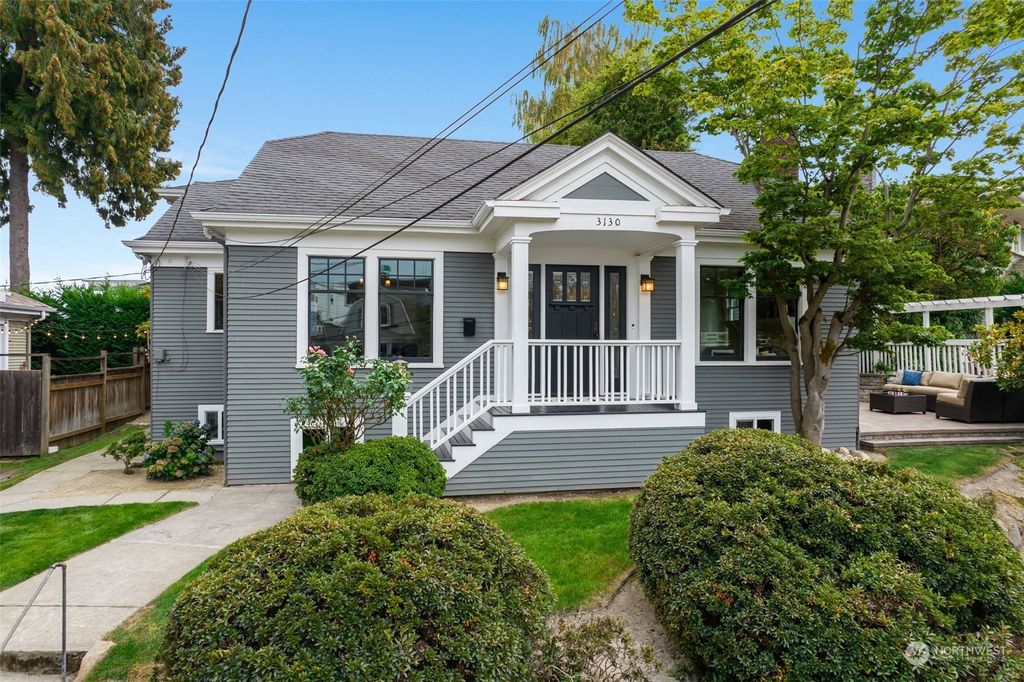 Photo of 3130 Broadway E, Seattle, WA 98102 (MLS # 2280398)
