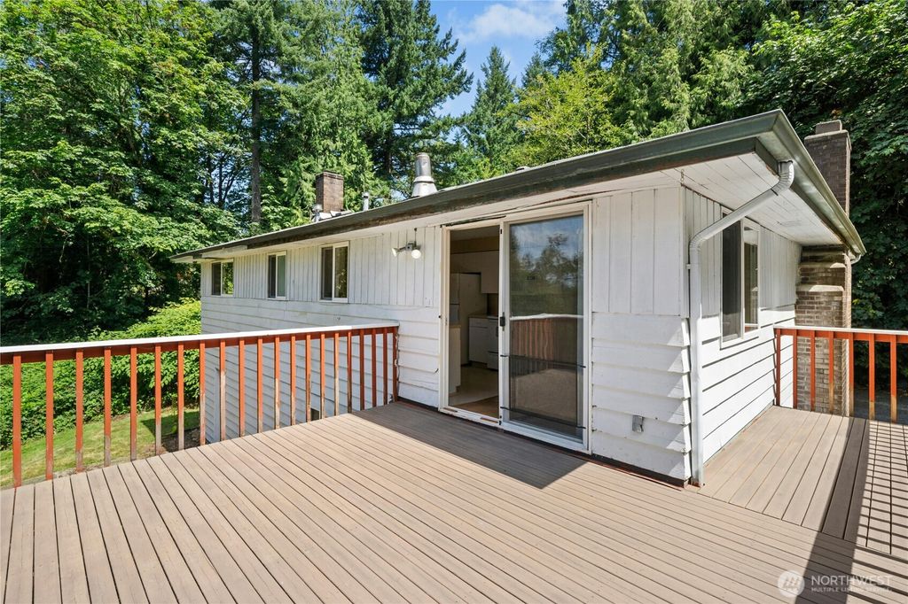 Photo of 16519 Tiger Mountain Road SE, Issaquah, WA 98027 (MLS # 2408153)