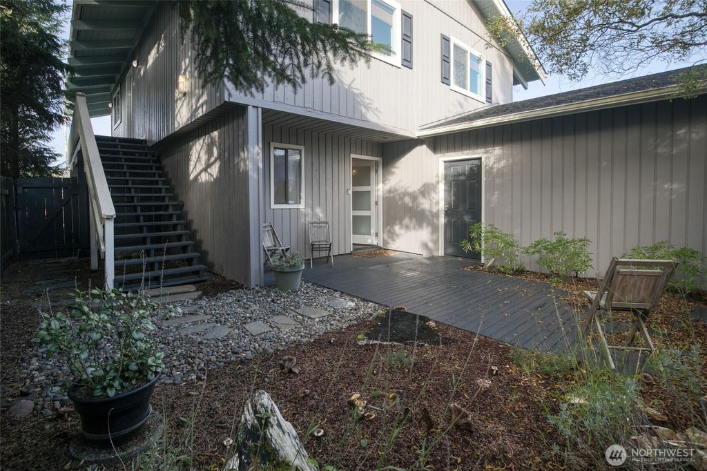 Photo of 373 Sand Dune Avenue NW, Ocean Shores, WA 98569 (MLS # 2459553)