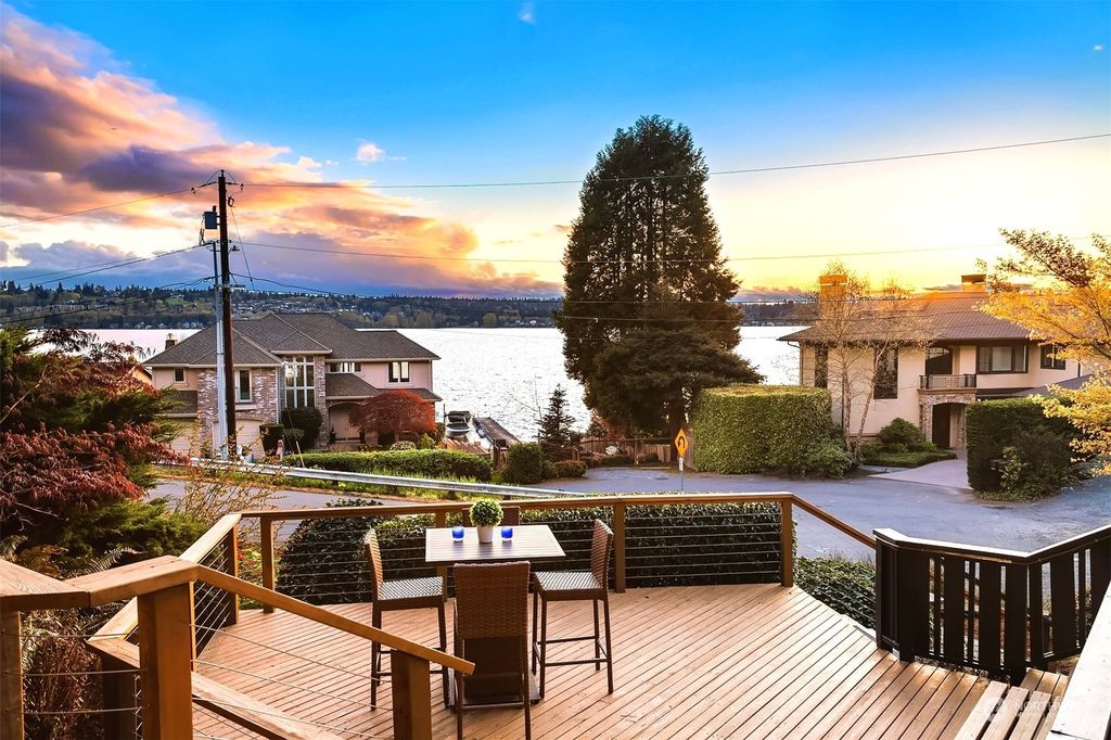 Photo of 11115 Champagne Point Road NE, Kirkland, WA 98034 (MLS # 2264643)