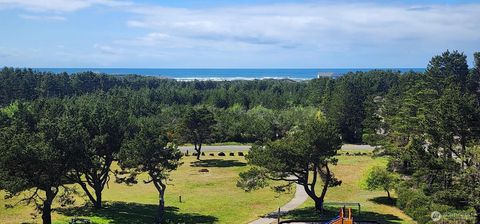 Photo of 710 S Hancock Avenue #422-23, Westport, WA 98595 (MLS # 2509562)