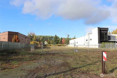 23809 West Valley Hwy S Kent WA 98032