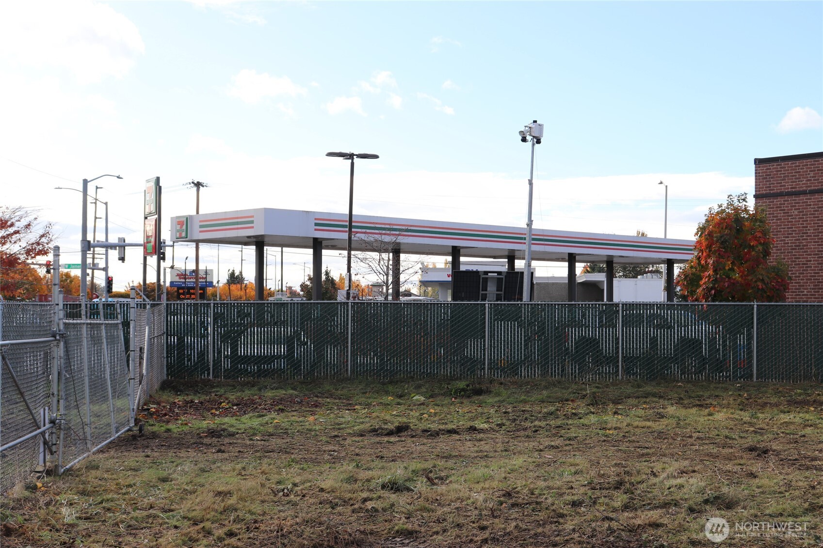 23809 West Valley Hwy S