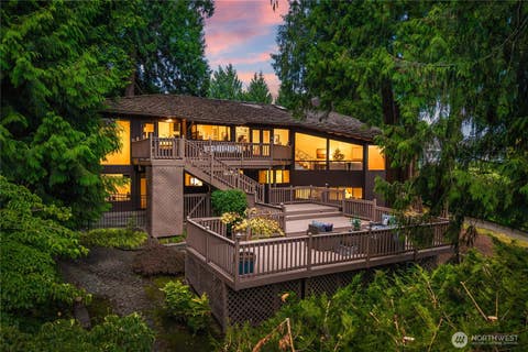 Photo of 24820 136th Avenue SE, Kent, WA 98042 (MLS # 2560577)