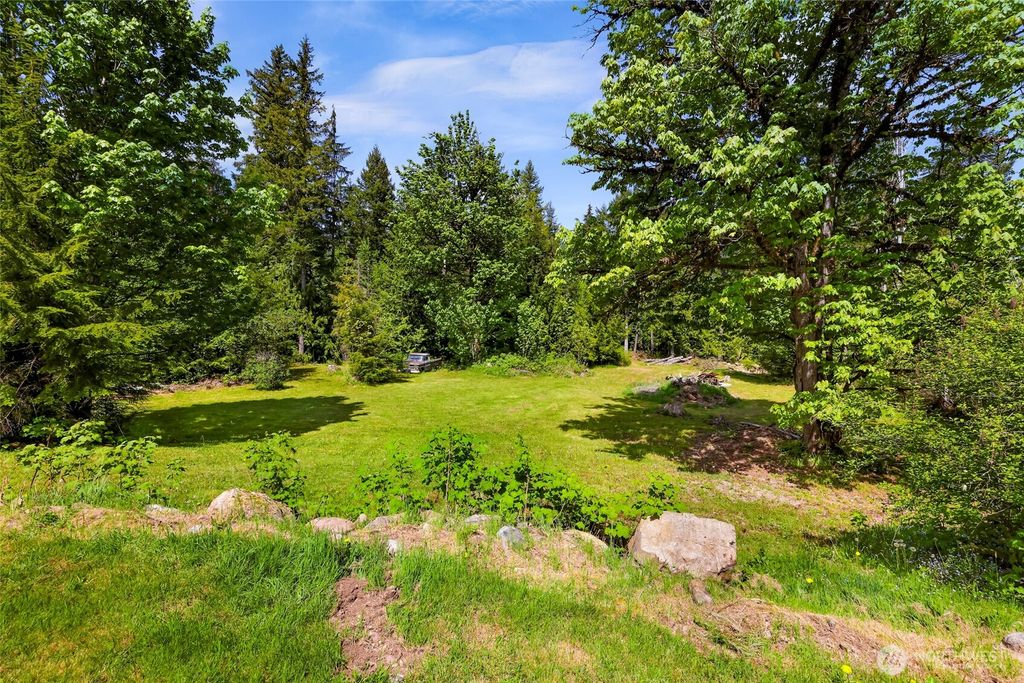 listing image 9362736192401918245