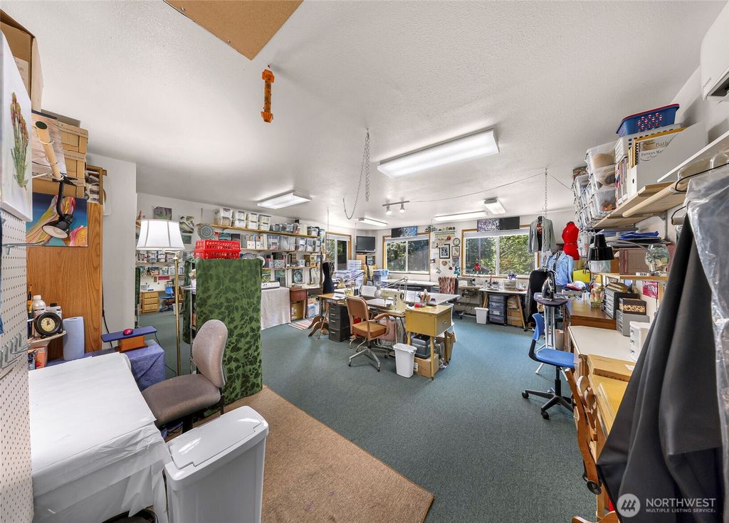 listing image 9363337572474165051