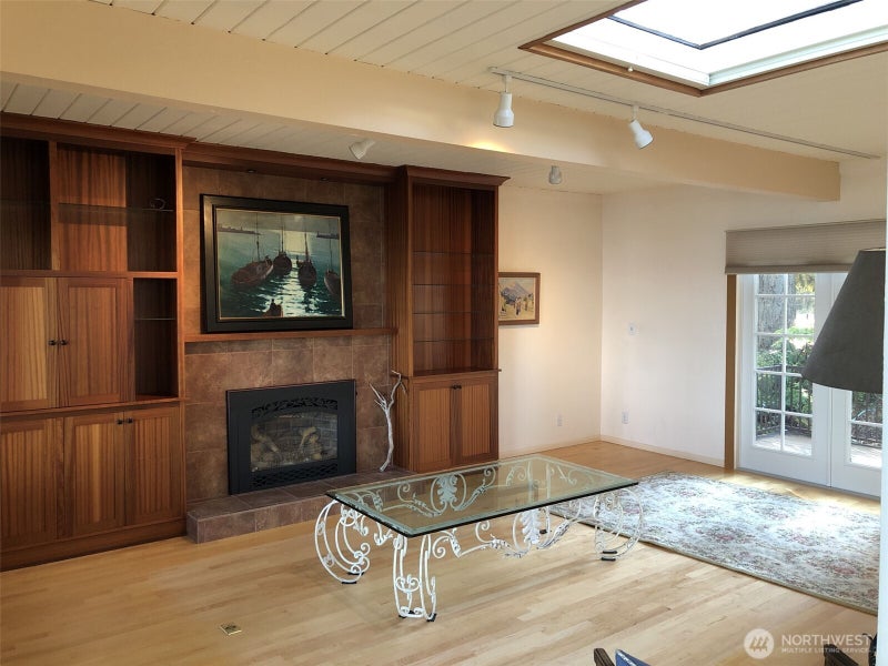 3155 Fox Spit Road