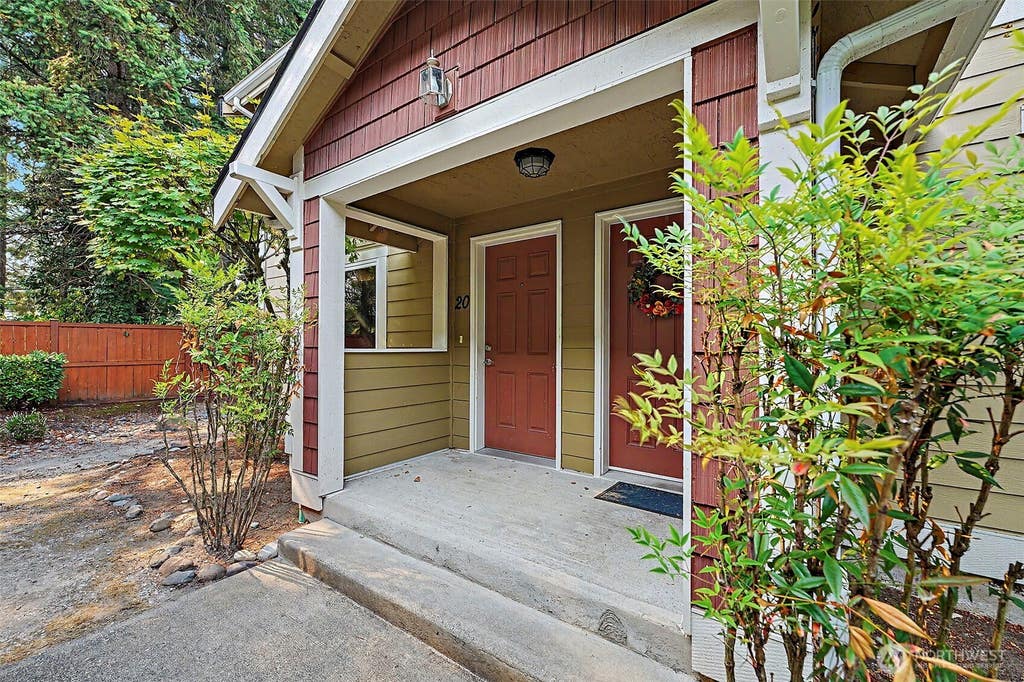 Photo of 12014 113th Avenue Ct E #20, Puyallup, WA 98374 (MLS # 2564630)
