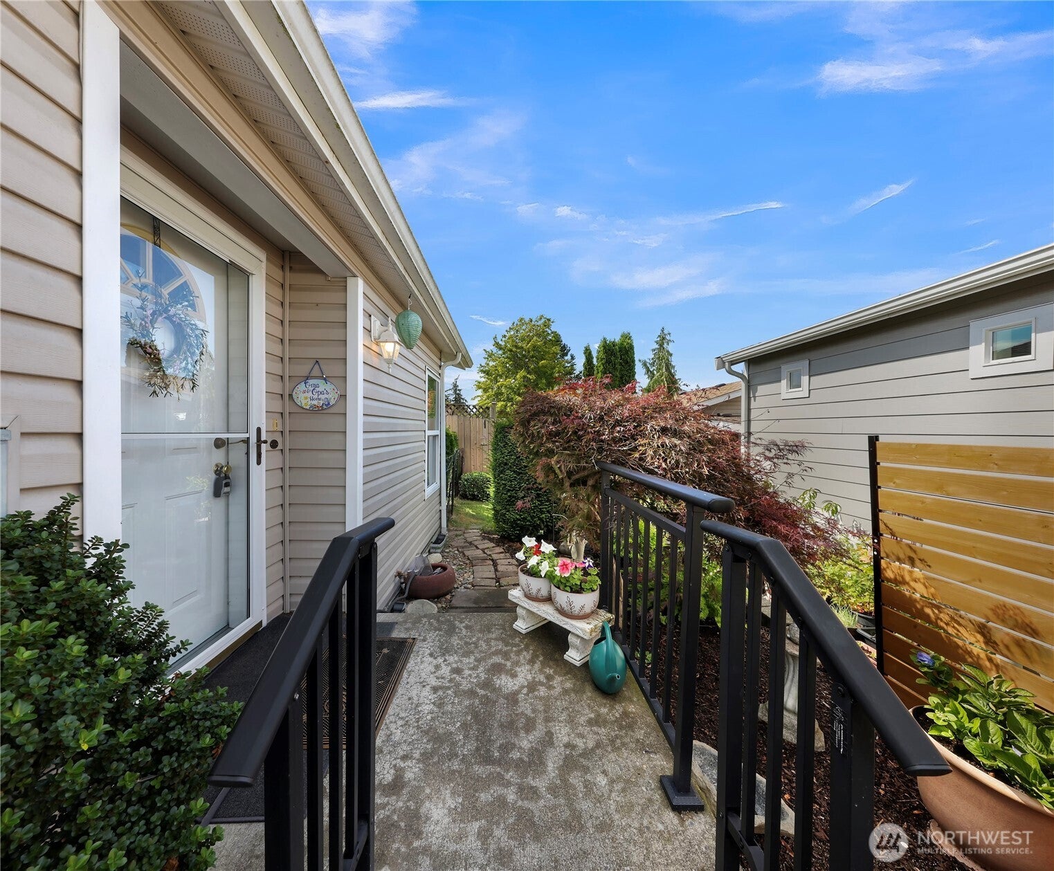 3993 Gentlebrook Lane 35