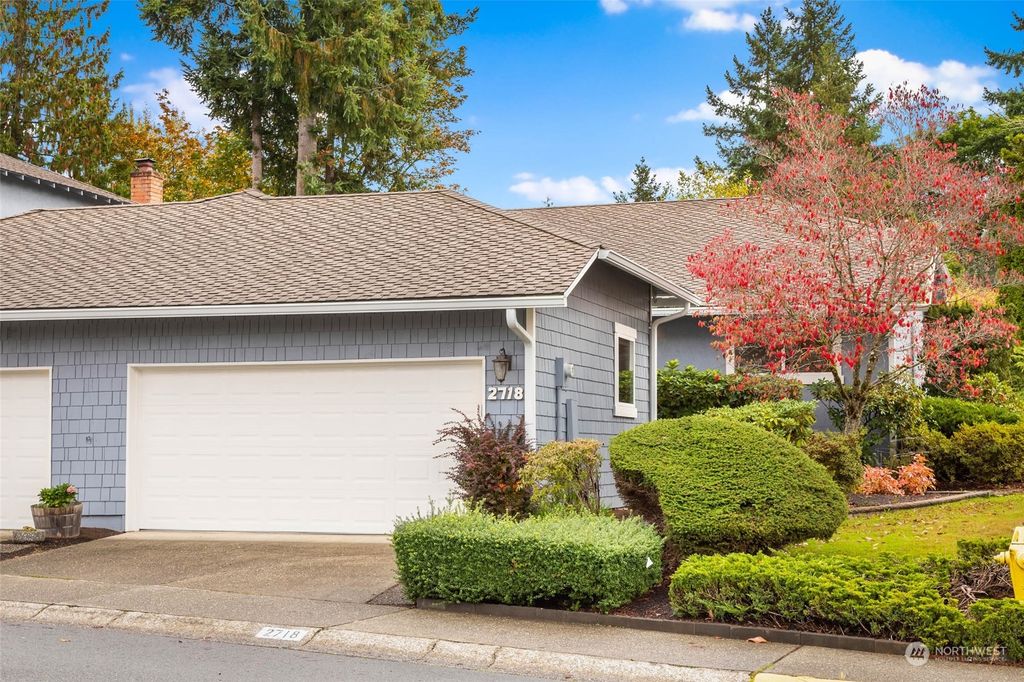 Photo of 2718 174th Avenue NE, Redmond, WA 98052 (MLS # 2170028)