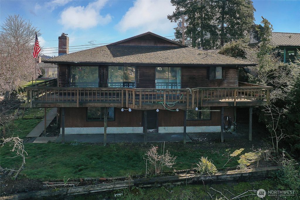 Photo of 2511 Baymont Place, Bremerton, WA 98312 (MLS # 2484189)