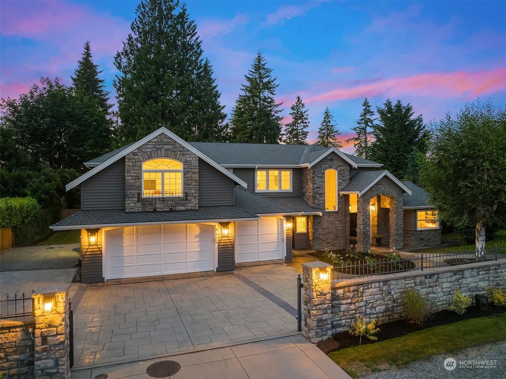Photo of 9520 NE 24th Street, Clyde Hill, WA 98004 (MLS # 2142770)