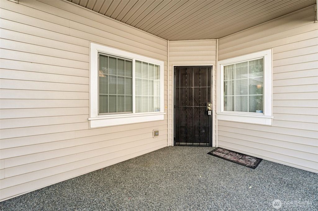 Photo of 17623 133rd Place SE, Renton, WA 98058 (MLS # 2436487)