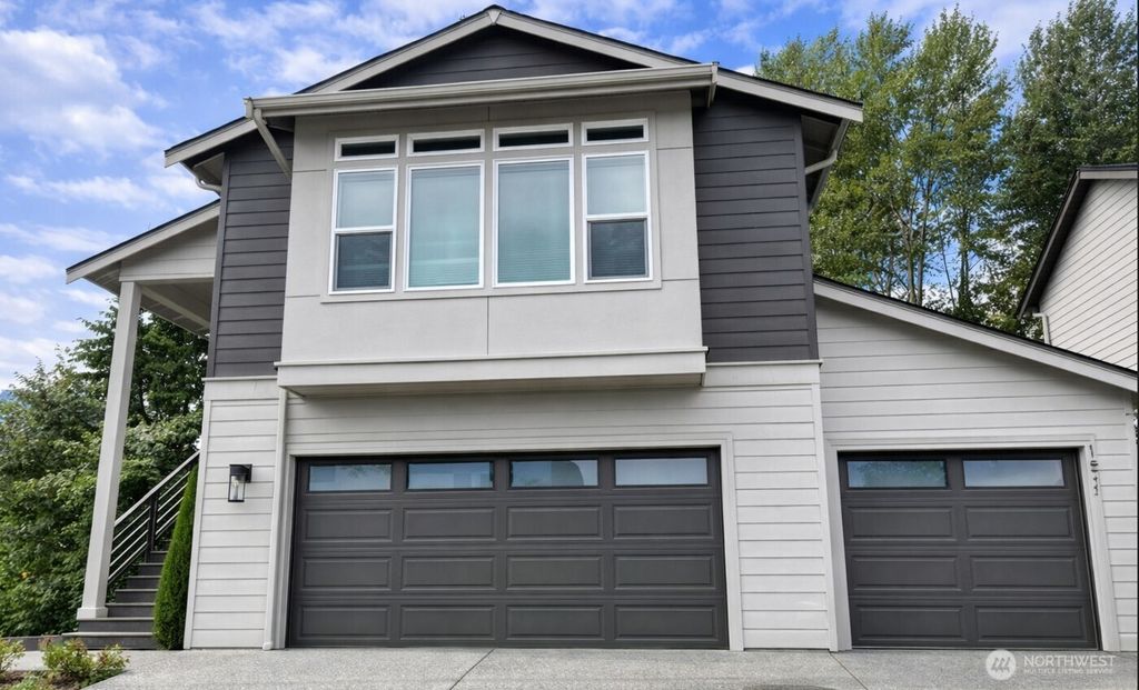 Photo of 15227 51St Avenue S, Tukwila, WA 98188 (MLS # 2494791)