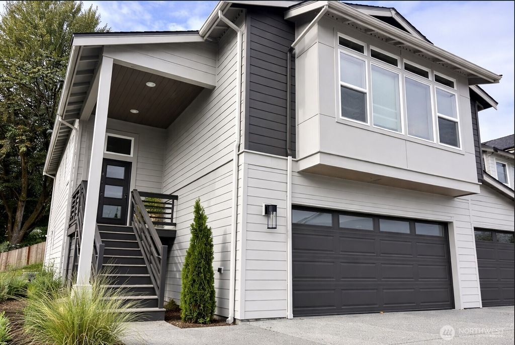 Photo of 15227 51St Avenue S, Tukwila, WA 98188 (MLS # 2494791)