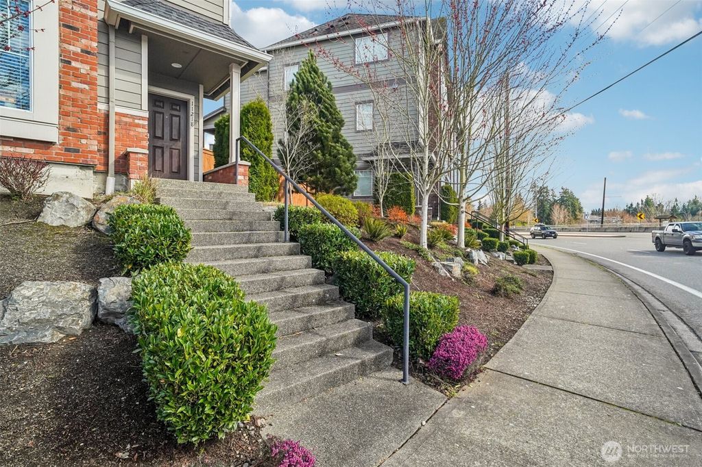 Photo of 11218 19th Drive SE, Everett, WA 98208 (MLS # 2498168)