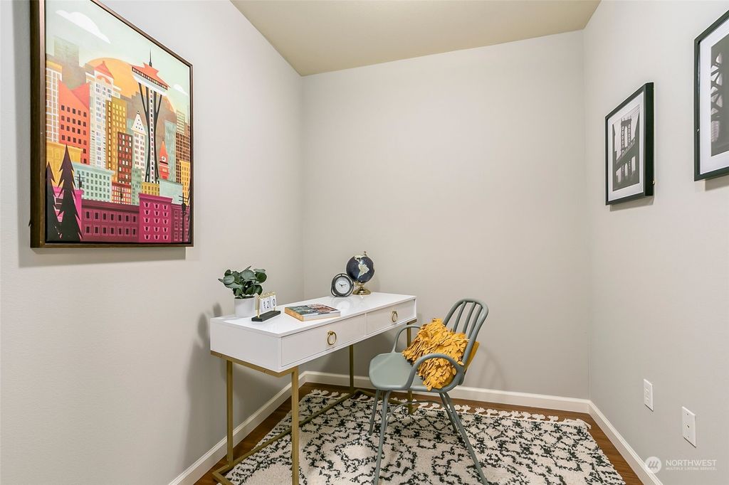 Photo of 211 Kirkland Avenue #306, Kirkland, WA 98033 (MLS # 2029798)