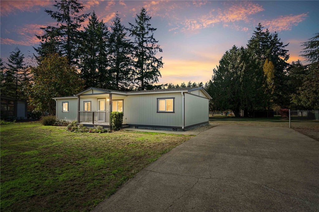 Photo of 15406 Fair Oaks Dr DR S, Spanaway, WA 98387 (MLS # 2597995)