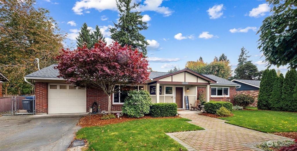 Photo of 19828 4th Avenue S, Des Moines, WA 98148 (MLS # 2176493)