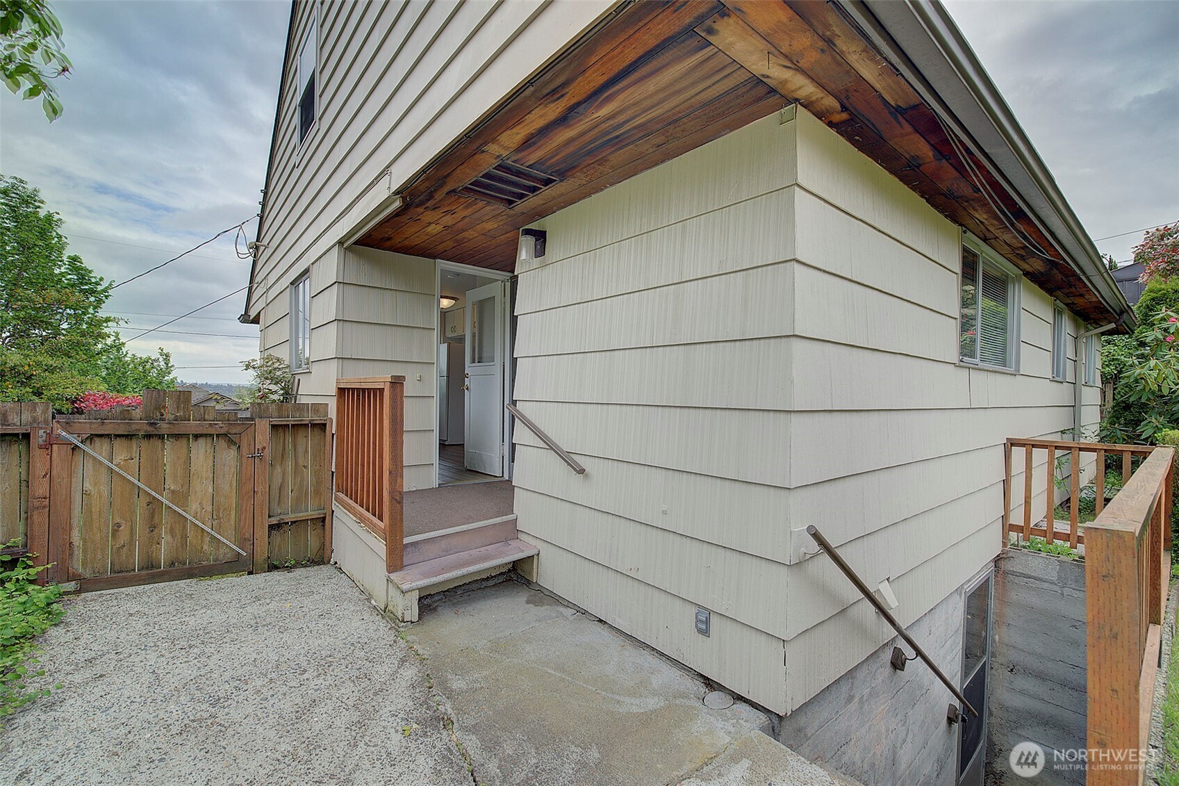 4045 29th Avenue W