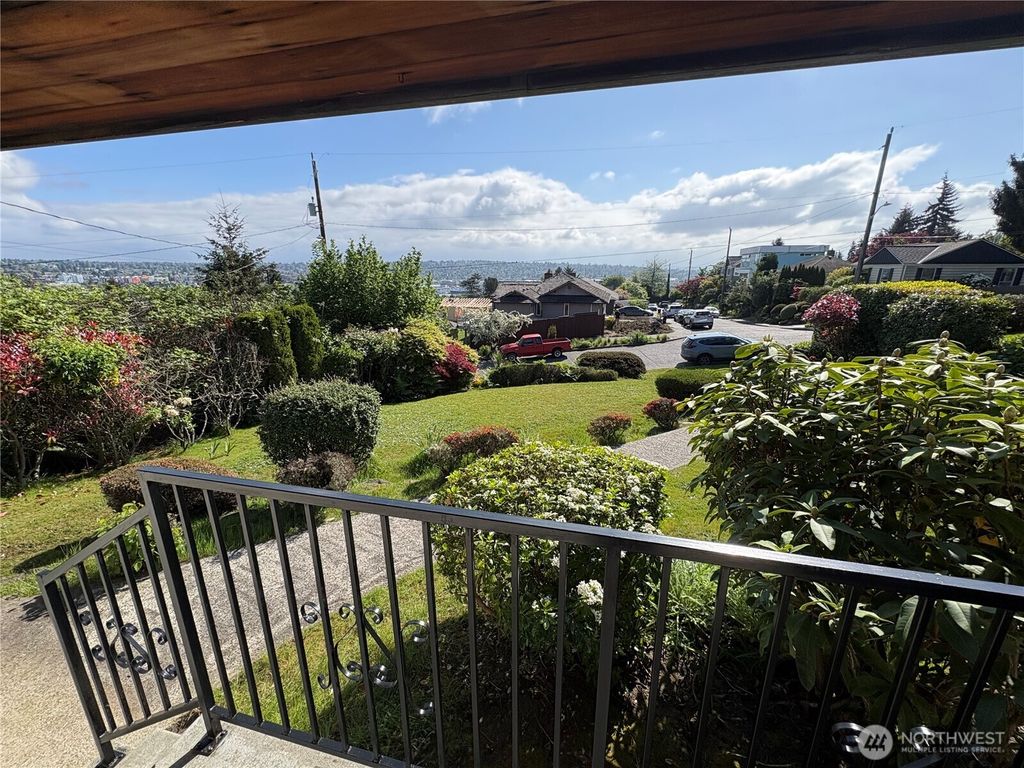 Photo of 4045 29th Avenue W, Seattle, WA 98199 (MLS # 2485187)