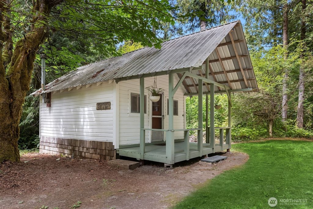 Photo of 24809 Clear Creek Road, Darrington, WA 98241 (MLS # 2406490)