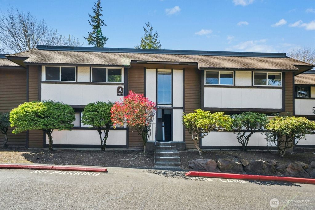Photo of 7317 224th Street SW #A4, Edmonds, WA 98026 (MLS # 2357444)