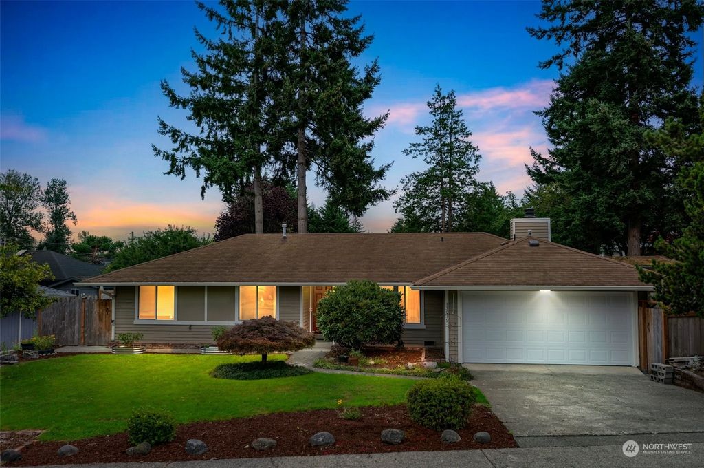 Photo of 13019 SE 259th Place, Kent, WA 98030 (MLS # 2290395)